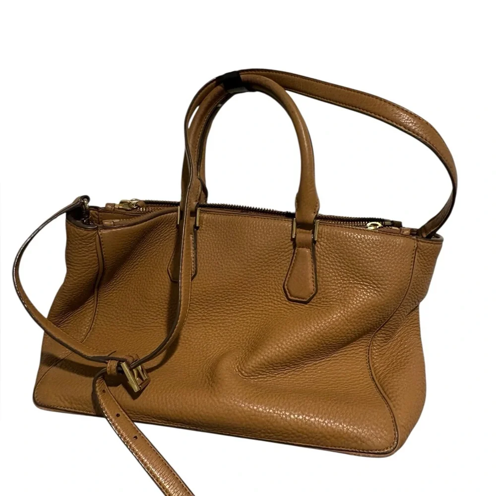 TORY BURCH Robinson Pebbled Leather Tote Bag Satchel Tan